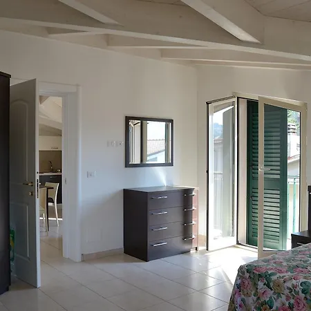 Appartamenti Vacanza *